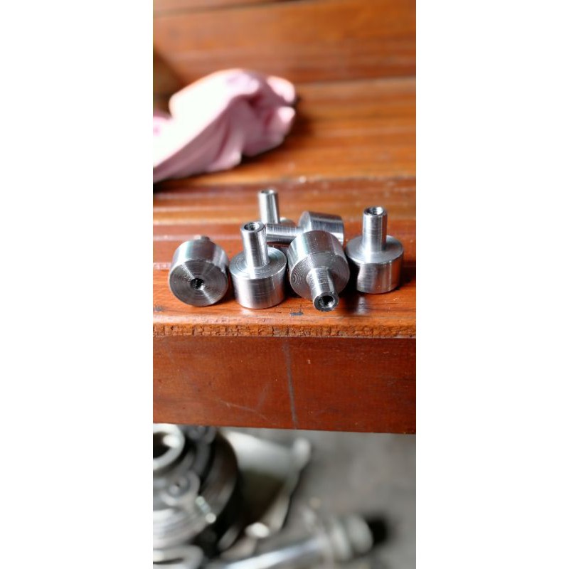 dudukan pangkon shock belakang cb gl tiger bebek rangka potong dan lain lain