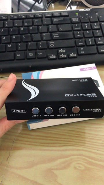 4 PORT USB SWITCH manual