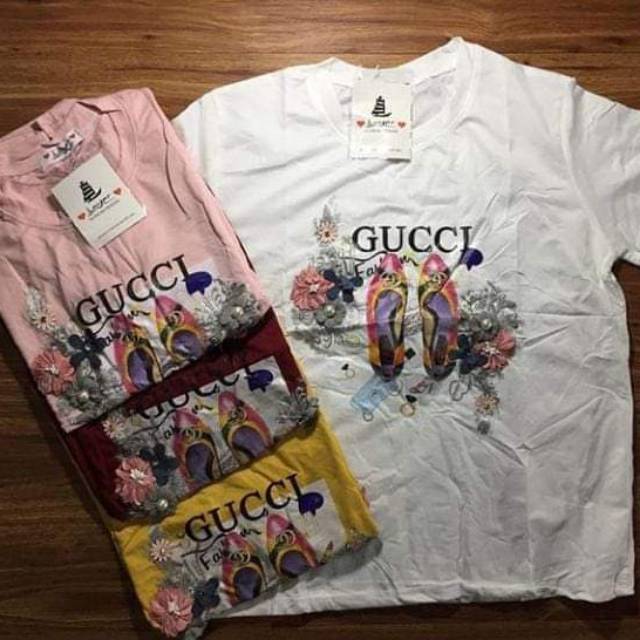 Kaos import motif gucci dan bunga timbul