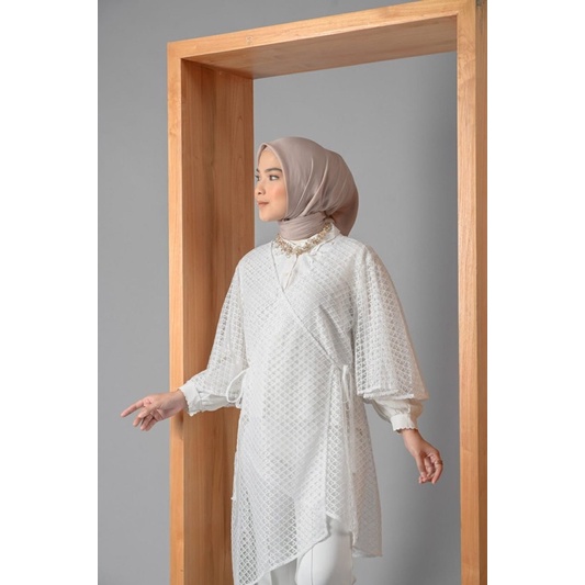 ODETTE OUTER WHITE HEYLOCAL.ID