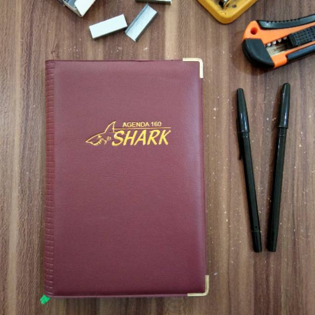 

Note Book Buku Tulis Buku Catatan Buku Murah Agenda SHARK 160 Merah