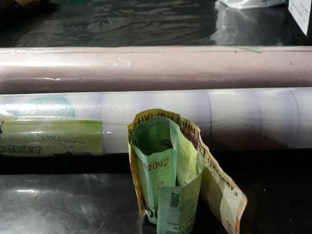 Wallpaper Sticker Mawar 3d