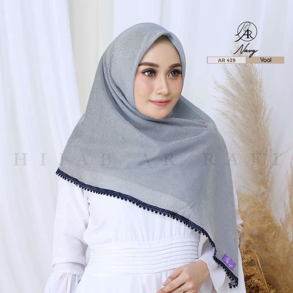 AR 429 Segi Empat (Original Hijab Arrafi)