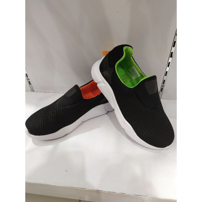 sepatu sekolah anak yongkidz