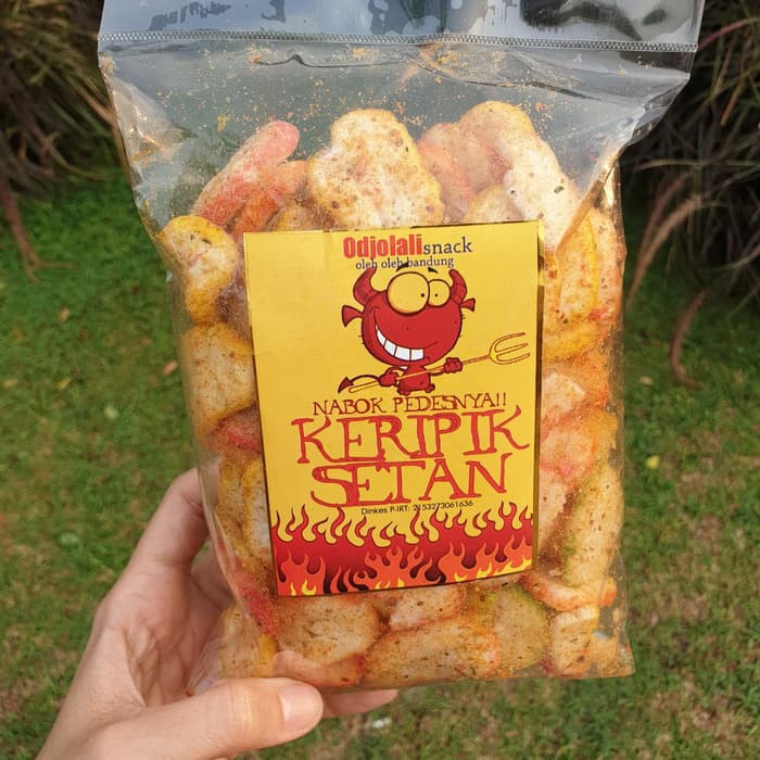 

SEBLAK PELANGI PEDAS / Kerupuk Bawang Oleh Oleh Khas Bandung Odjolali