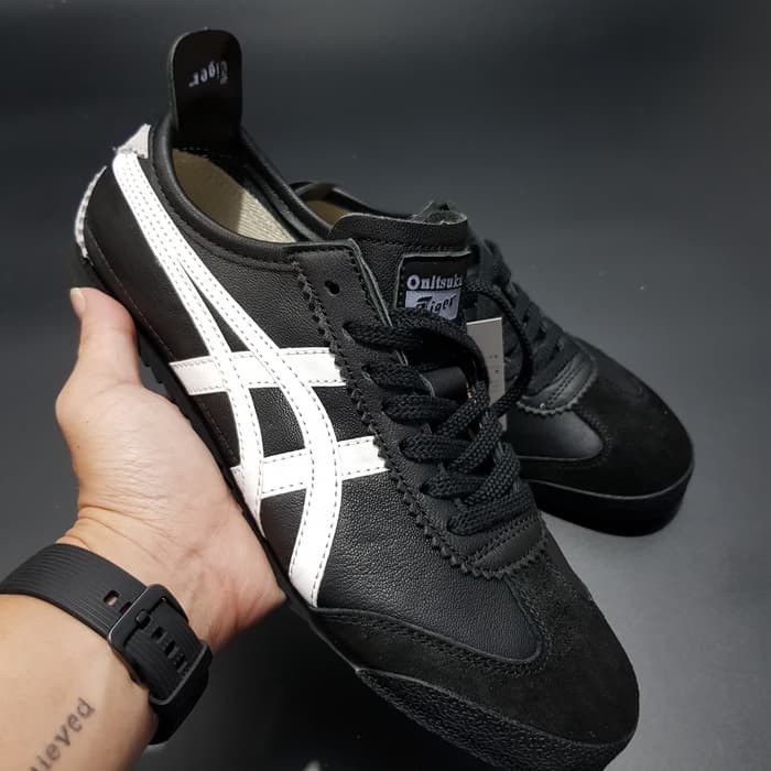 onitsuka tiger fashion sneakers