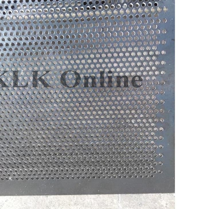 ۩ Potongan Plat Lubang Besi 0.8 mm x 50 cm x 50 cm ✷