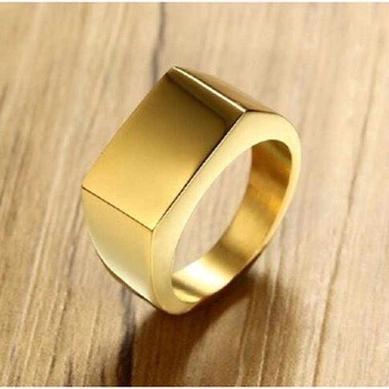 Cincin Pria Bahan Stainless Steel Lapis Emas 18K Hias Berlian Zircon Untuk Pesta Ulang Tahun