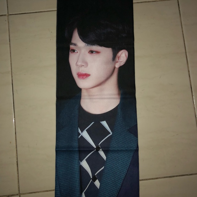 Slogan+PHOTO BOOK lai guanlin lai kuanlin by vitamin