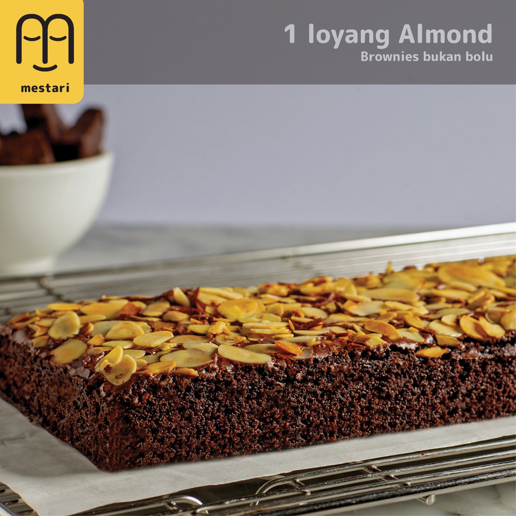 

BROWNIES ALMOND Mestari Brownies Bukan Bolu