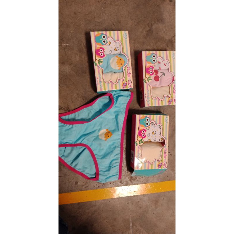 cd anak cewek R702BB (3 in 1 box)