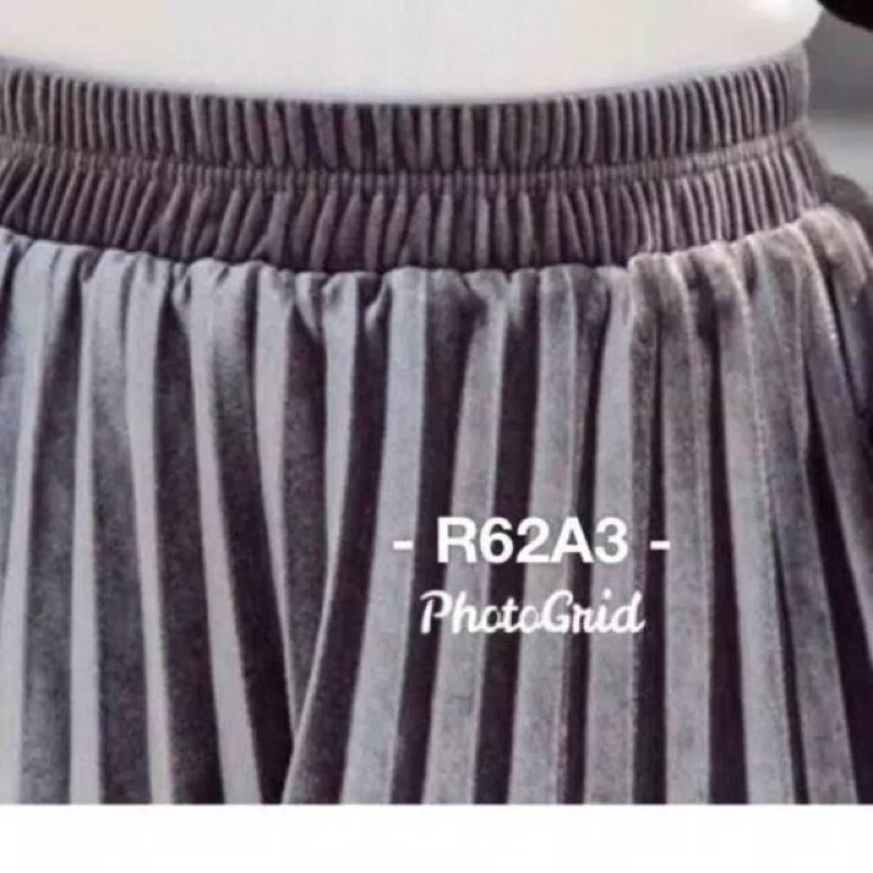 Rok plisket bludru impor/ Rok plisket bludru premium dewasa/Rok plisket bludru import murah/Rok plisket tebal/Rok plisket import murah/Rok plisket kekinian/Rok plisket dewasa premium