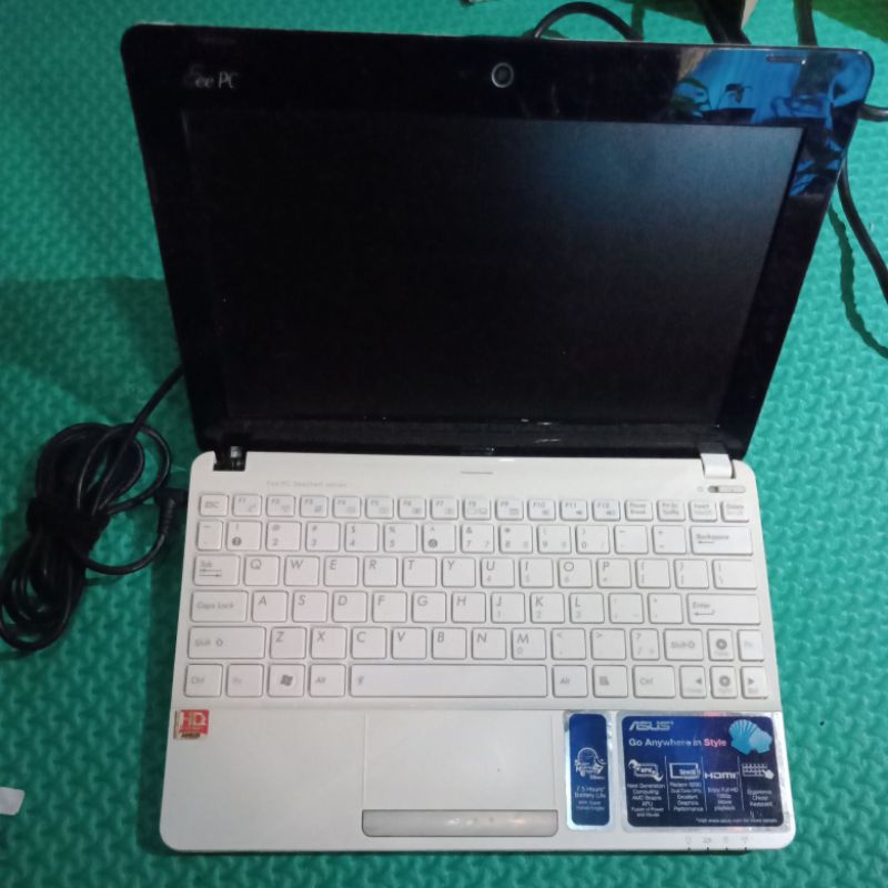 ASUS EeePC 1015BX notebook  minus