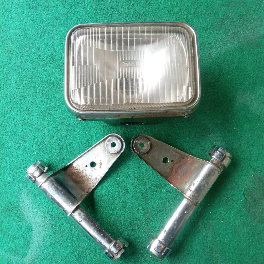 Headlamp lampu depan set kupingan Yamaha RX KING lama tua original copotan motor murah ori