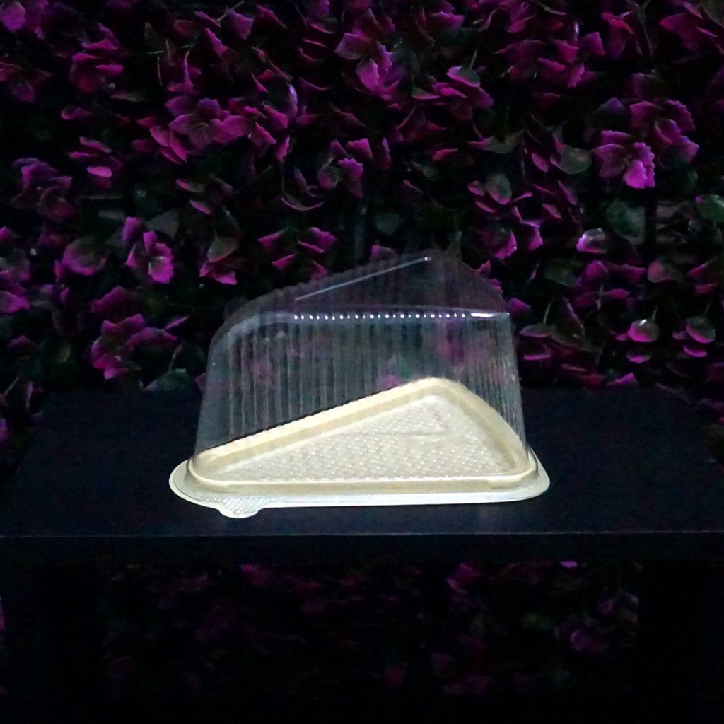Mika Tart Segitiga - Mika Cake - Putih