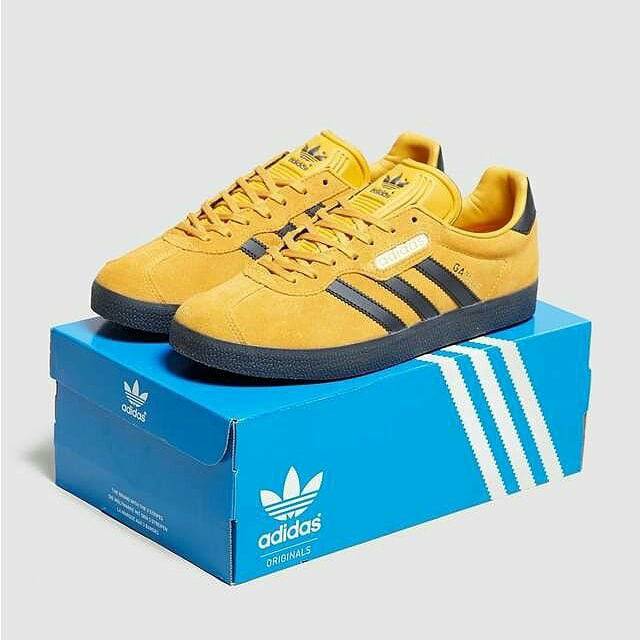 adidas gazelle super yellow black