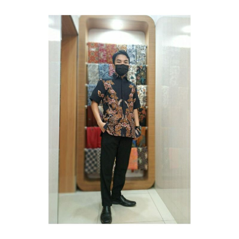 Kemeja Batik Pria Lengan Pendek Motif Merak Geranium - Pangestu Batik