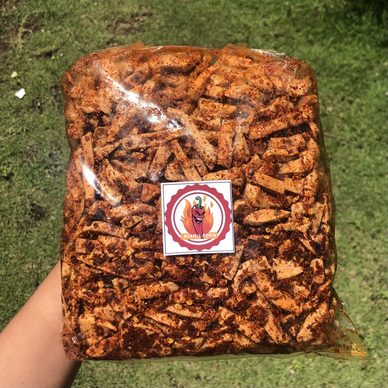 

1KG CAMILAN BASRENG STICK PEDAS DAUN JERUK PREMIUM JAJANAN BANDUNG