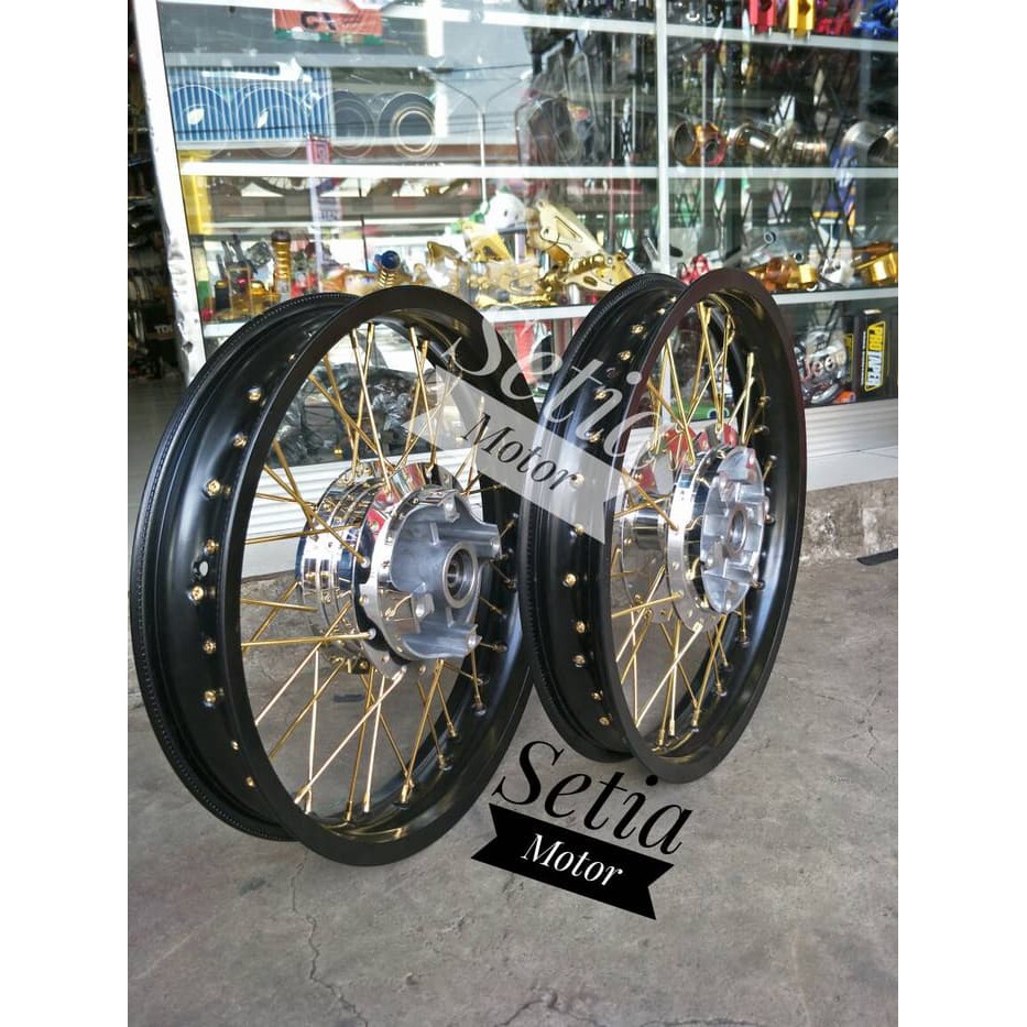 Jual Velg Velag All New Cb150R Cbr 150 K45 Facelift Velg Jari Jari Variasi Motor Indonesia Shopee Indonesia