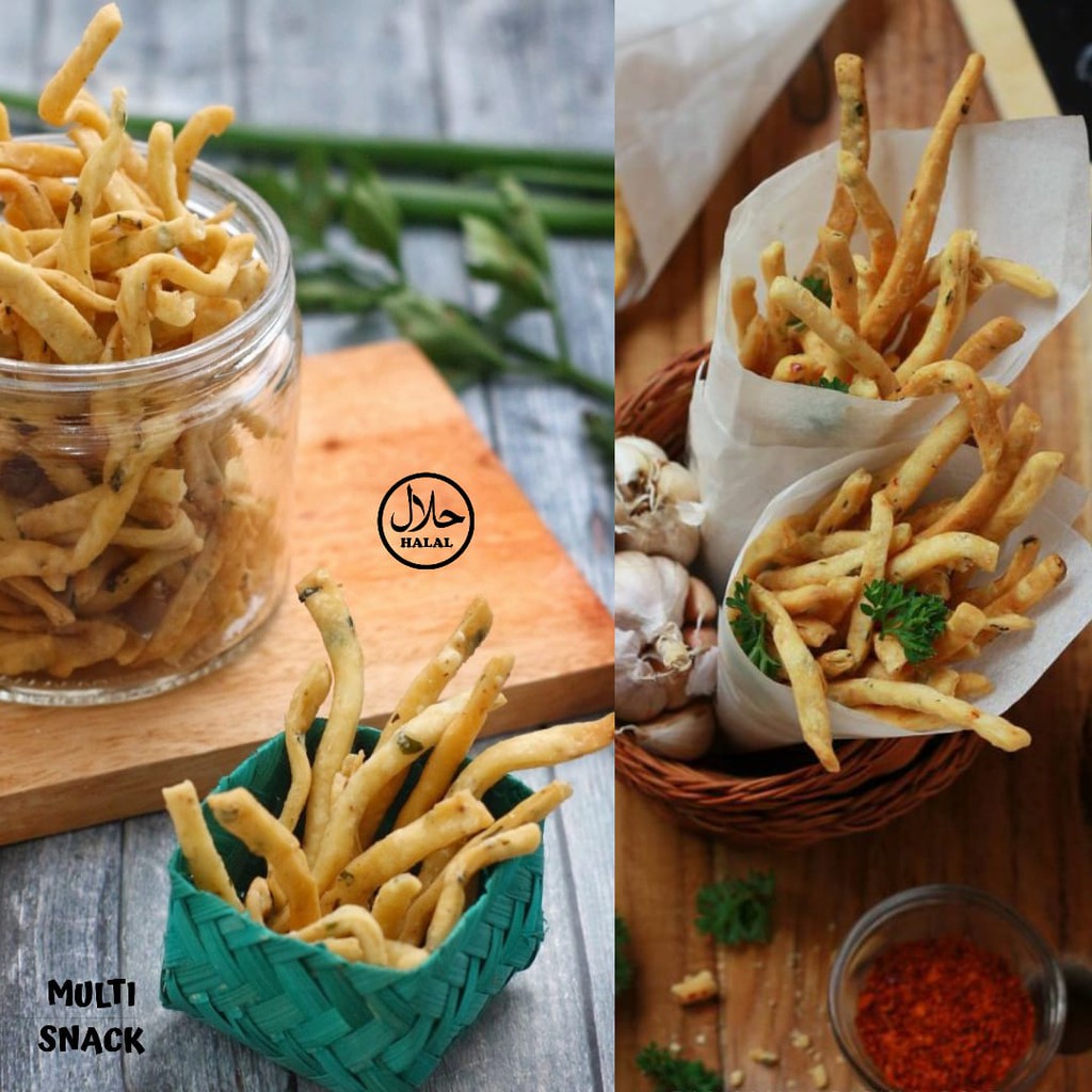 

SNACK CEMILAN JAJANAN SEMARANG STIK BAWANG150-300 GRAM GURIH DAN RENYAH SNACK KILOAN