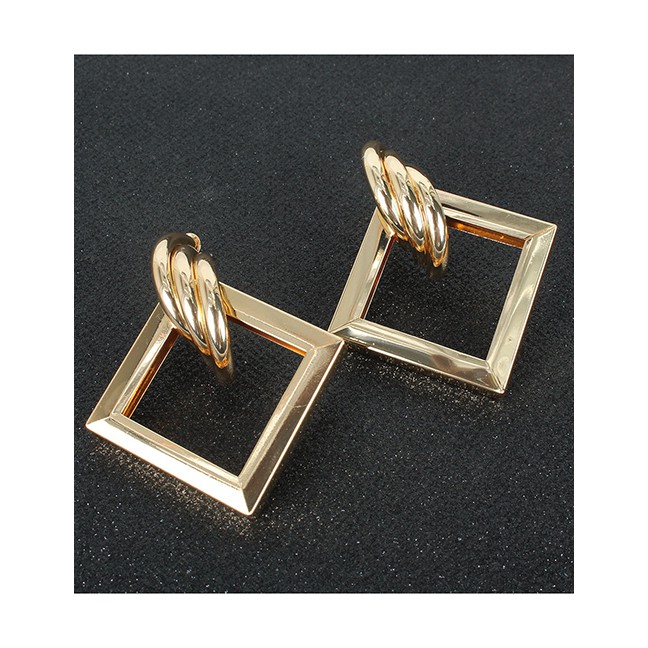 LRC Anting Tusuk Fashion Hollow Geometric Square Alloy Earrings K44427