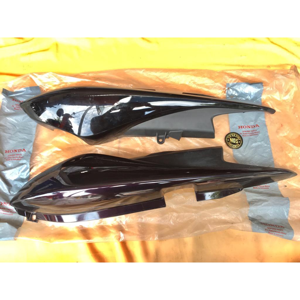 COVER BODY BELAKANG SET KANAN KIRI HONDA TIGER REVO TIREV HITAM ORIGINAL ASLI AHM 77210-KCJ 77220-KC