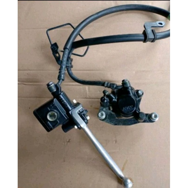 pengereman master kaliper beat karbu beat fi vario tekno karbu