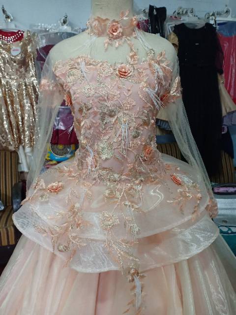 Baju pengantin organdi 3D ekor