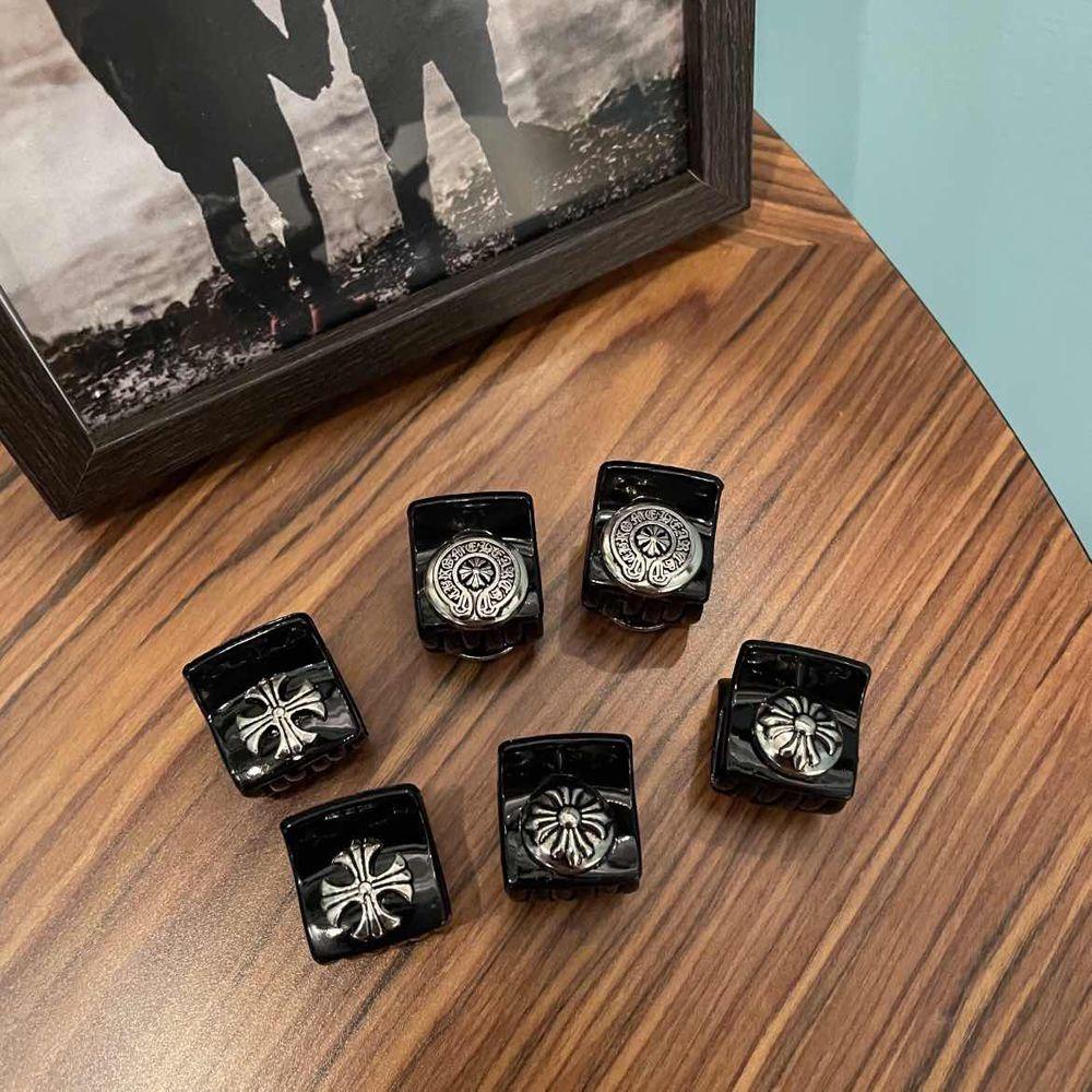 Agustina Wanita Cakar Rambut Hiasan Kepala Manis Untuk Gadis Huruf C Temperamen Zirkon Kristal Hiu Klip