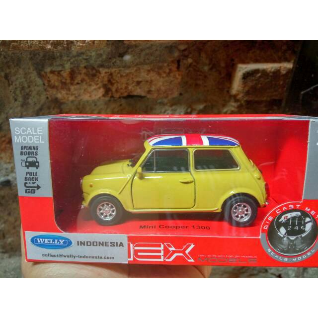 Diecast welly nex Mini Cooper 1300 kuning