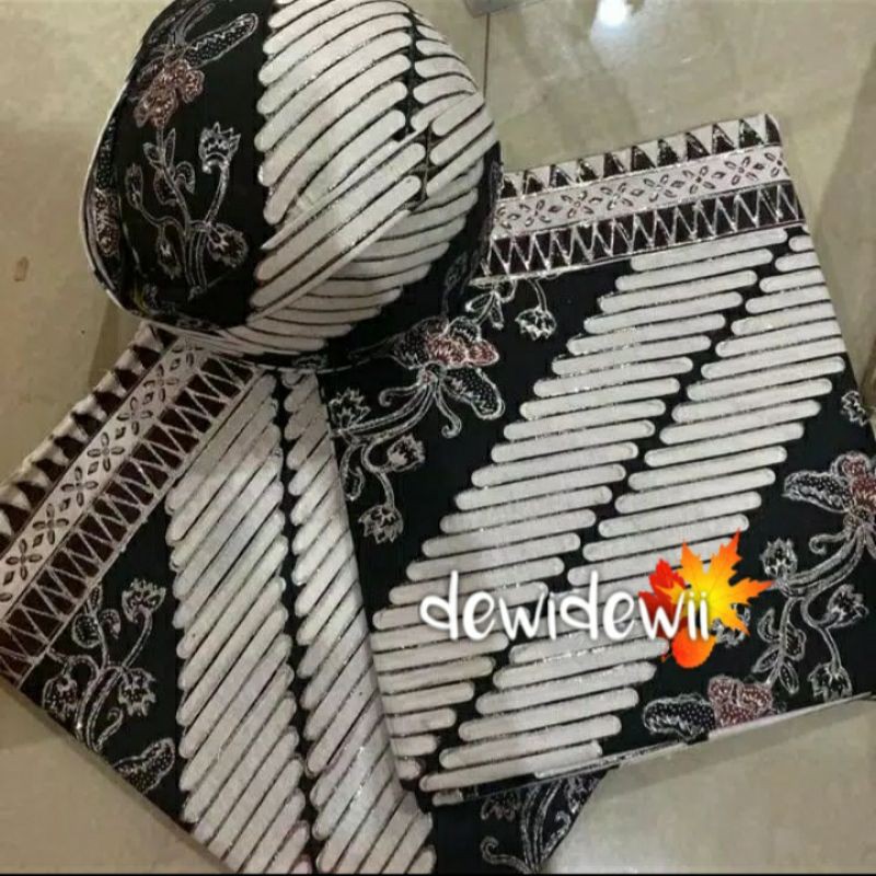 Set Jarik + Blangkon Prodo, BANYAK PILIHAN MOTIF