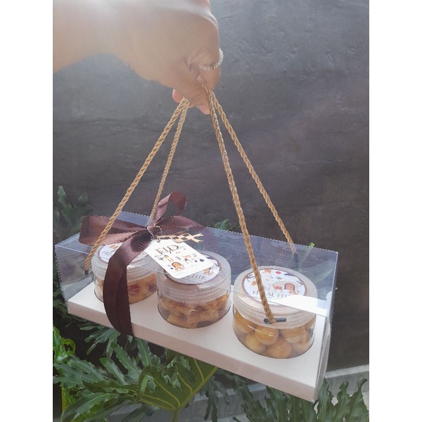 

hampers cookies lebaran 2022