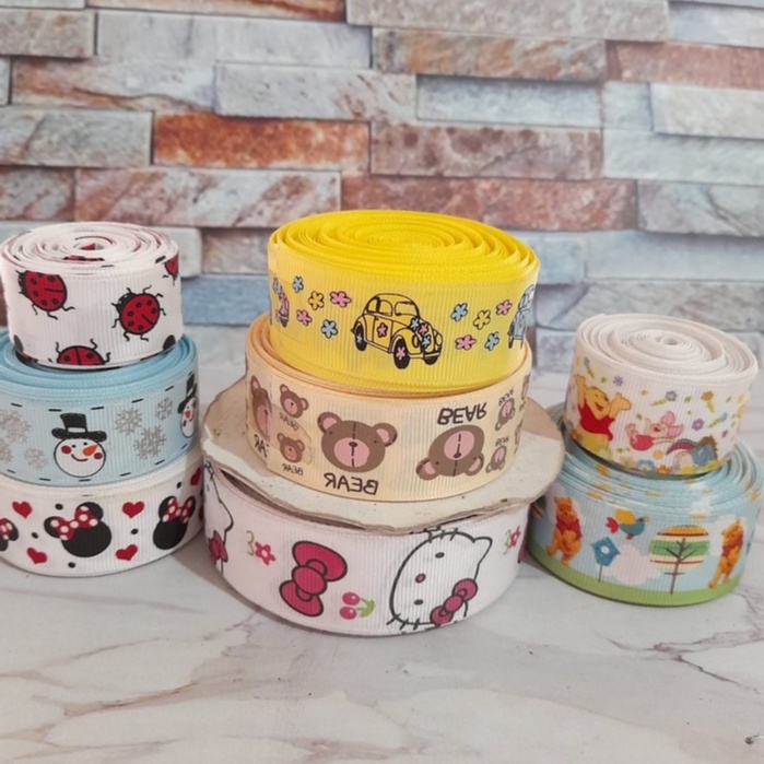 

GRANDMLATI RB03 pita grossgrain motif kartun Winnie The Pooh 2,5cm