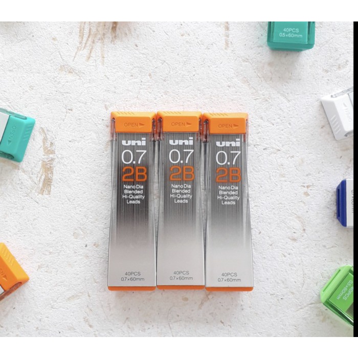

Star Isi Pensil Mekanik 0.7 2B Uni Nano Dia Blended Hi-Quality 40 Leads Promo