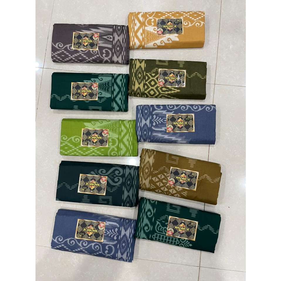 Sarung Tenun Wadimor Motif Bali - Sarung Wadimor
