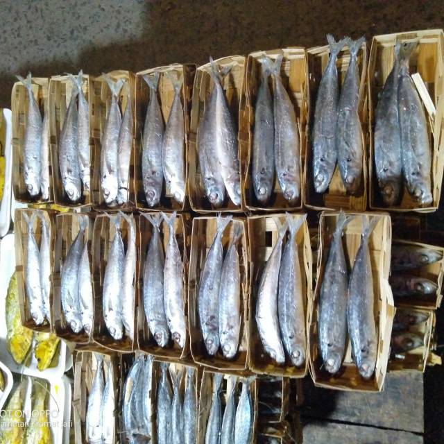 

ikan cue/cuek layang segar isi 2 perkranjang