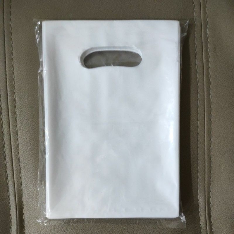 Plastik Plong PE Oval 15x22 (Isi 50) 0.5 micron