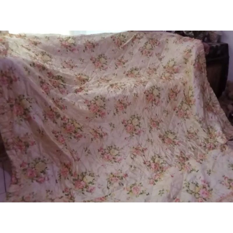 Sprei rempel import preloved