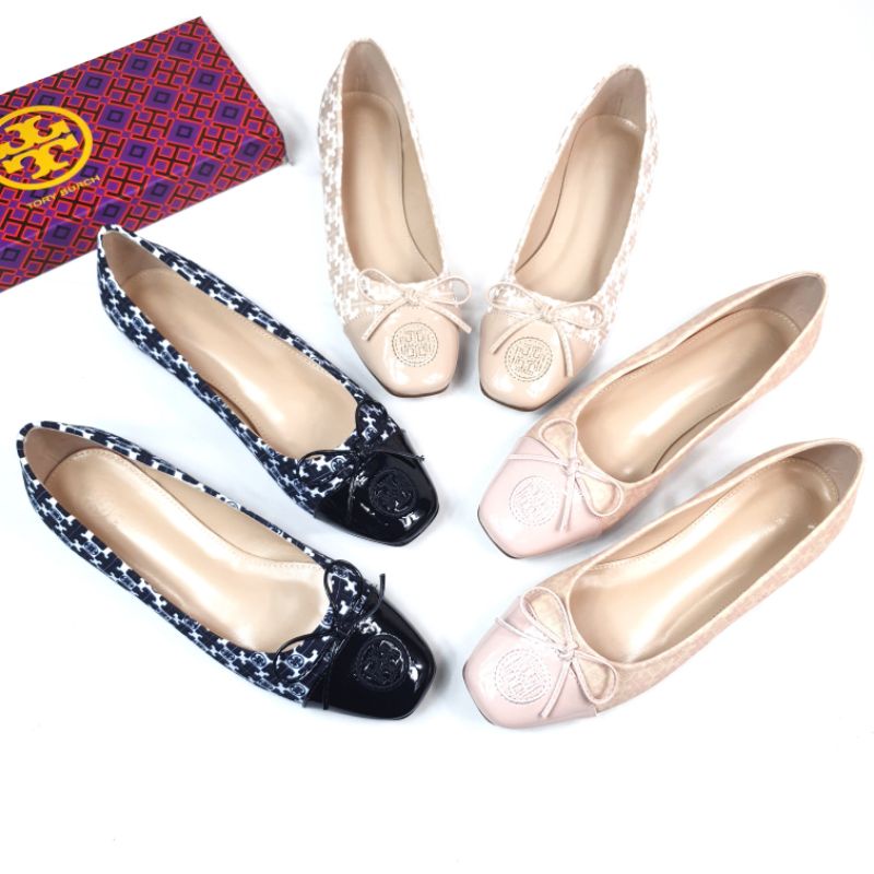 Tory Burch Flat Shoes with Ribbon + paperbag