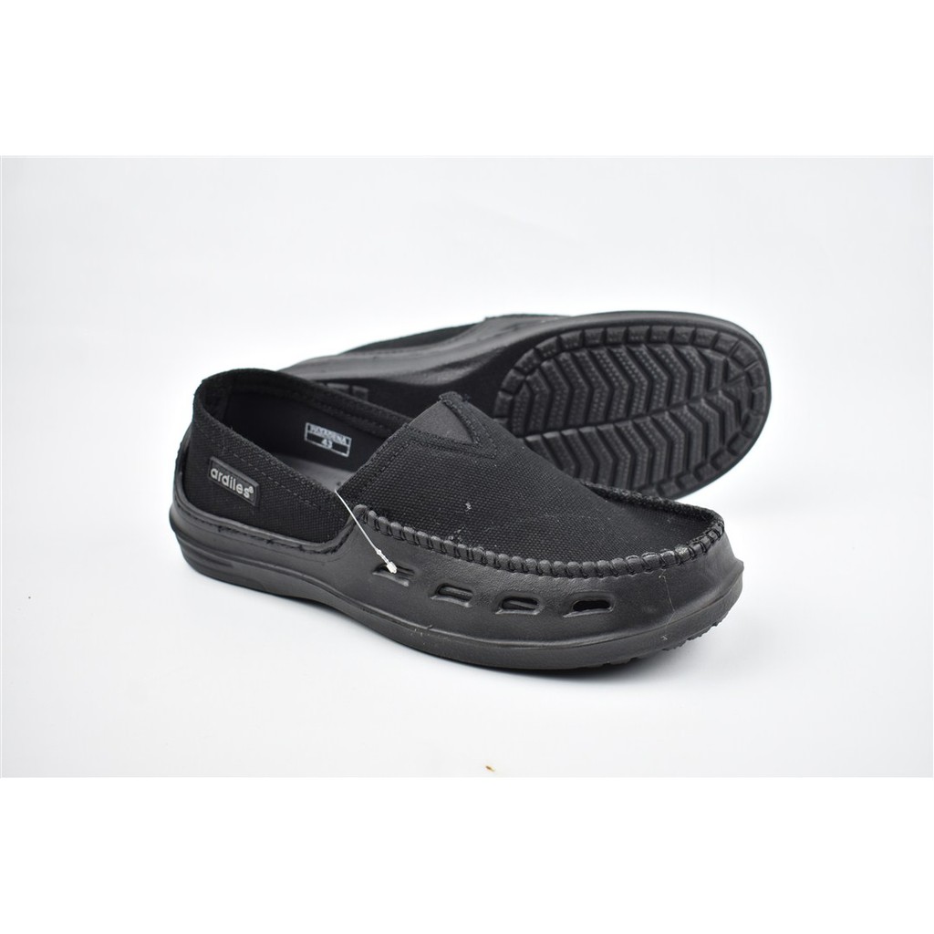 Sepatu Slip On Pria ARDILES PASADENA (39-43)