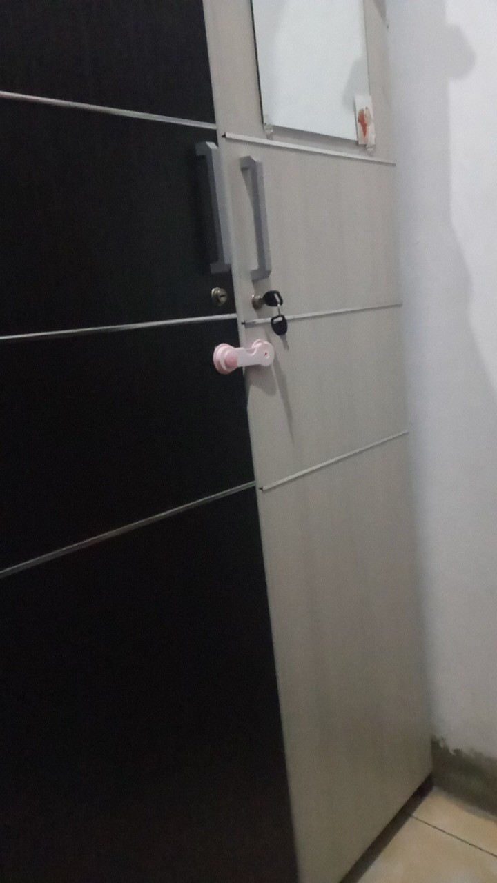Kunci Pengaman Lemari /kulkas/ Pintu