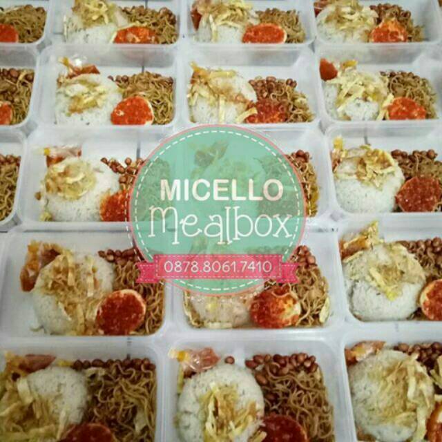 

Nasi Uduk Box per 5 box