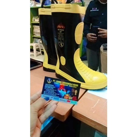 Sepatu Safety Pemadam Standar Eropa / similar harvick