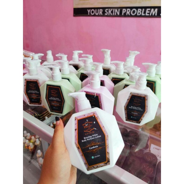 Boosting white body parfume lotion Hi Glow