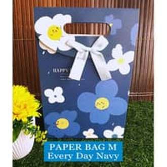 

Paper Bag Motif / Tas Kertas Kado / Tas Ulang tahun - M EVERY DAY