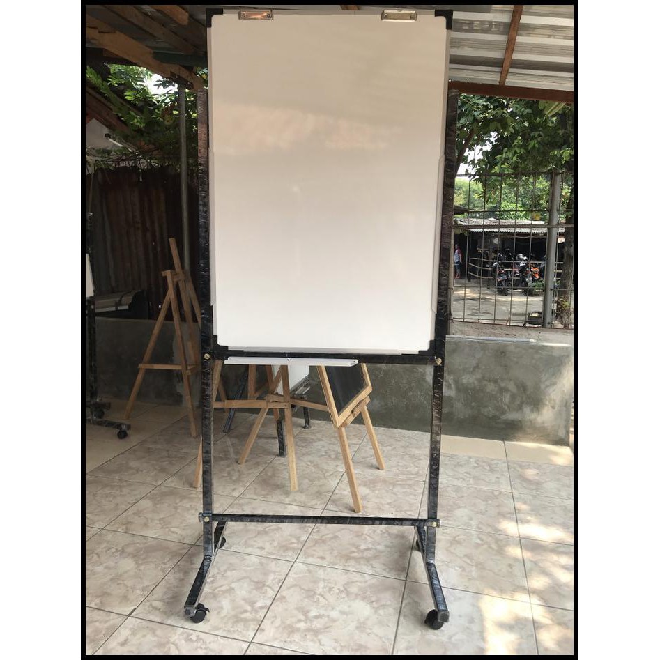 

Diskon Whiteboard Standing 70X100 Magnetic Double Face