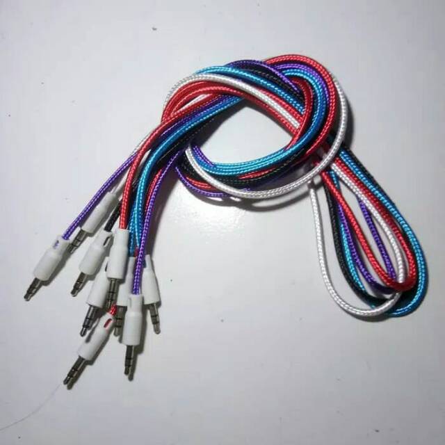 Kabel Audio Aux Panjang 1 Meter Kabel Jack Hp / Komputer Ke Speaker