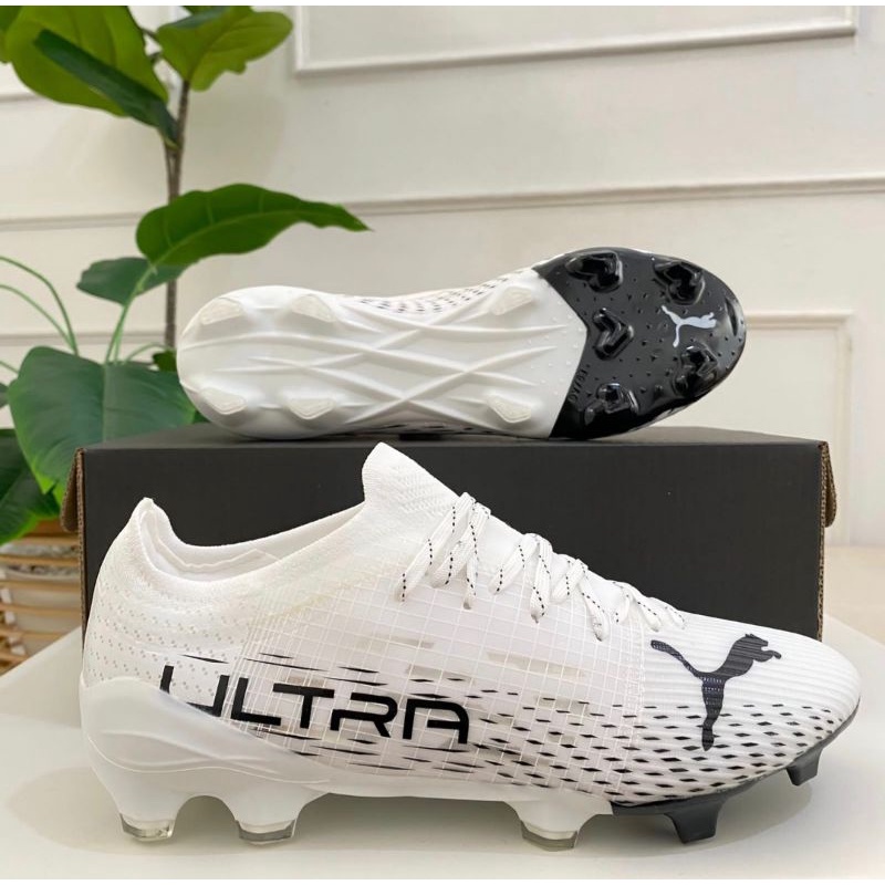 Sepatu Bola Puma Ultra 1.3 White Black FG