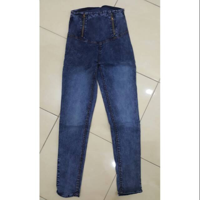 Celana Jeans CN high waist
