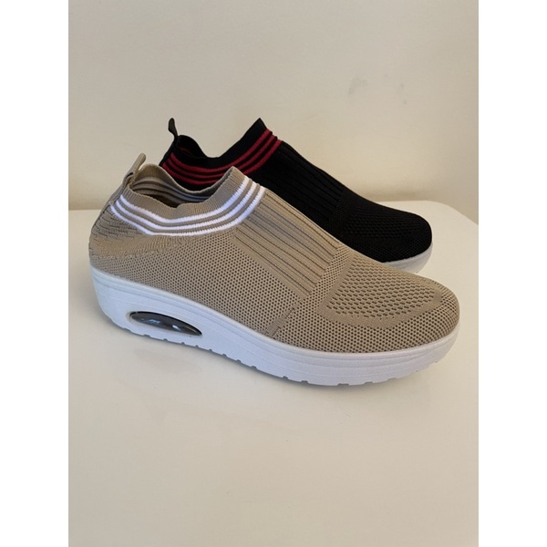 Sepatu wedges Xaxa TB-06